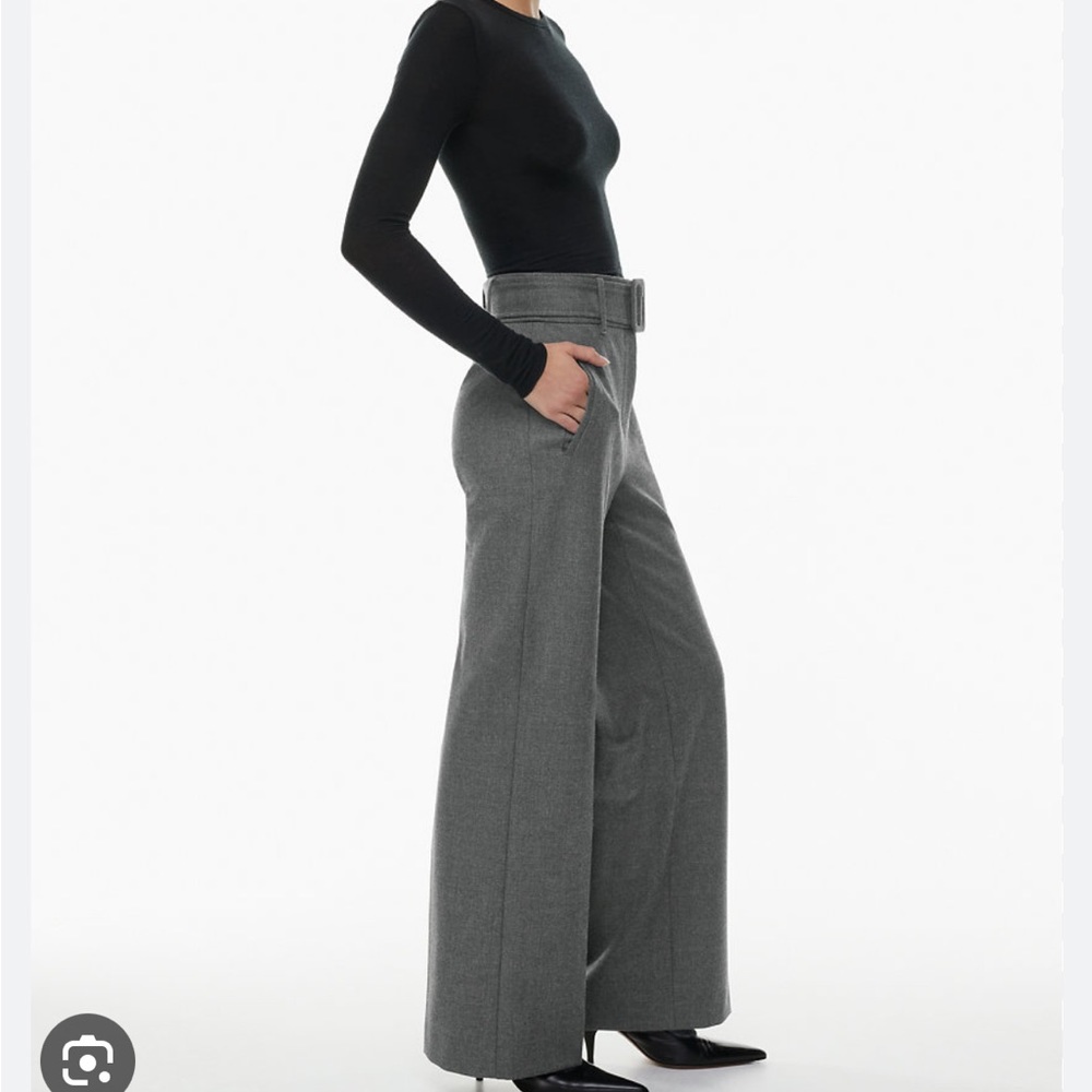 NWT Aritzia color Heather dark grey Bartola Pant
